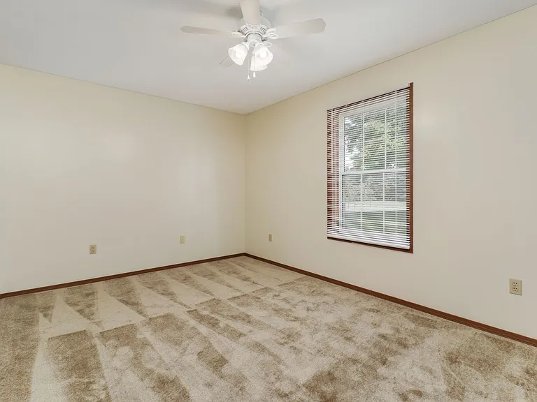 Christopher Way Apartments — Photo 43