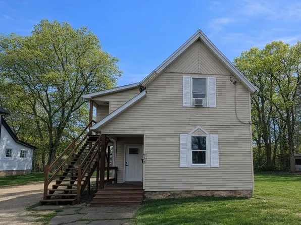 Wayne St W 933 - 933 1/2, 933 1/2 W Wayne St, Lima, OH 45805