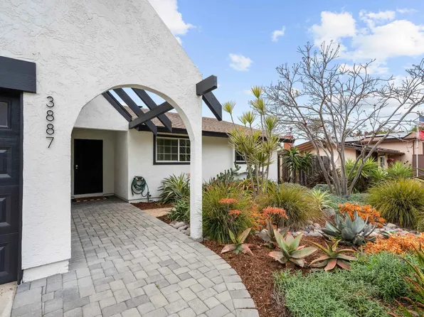3887 Shenandoah Dr, Oceanside, CA 92056