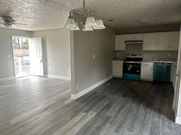 5th image of 2504 W Kensington Drive