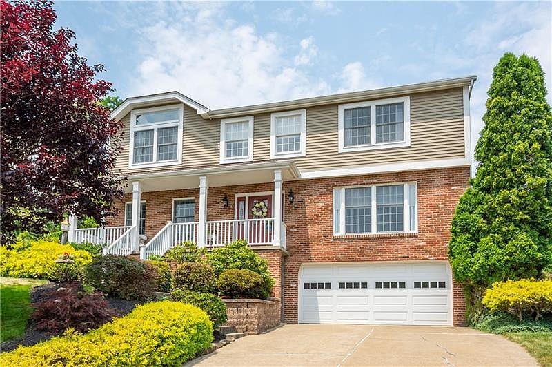 1st image of 1241 Woodcock Ct