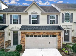 128 Inlet Point Dr, Fort Mill, SC 29708