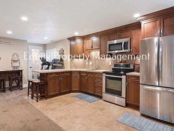 5th image of 4592 W Zuni Dr