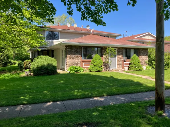 (undisclosed Address), Merrillville, IN 46410