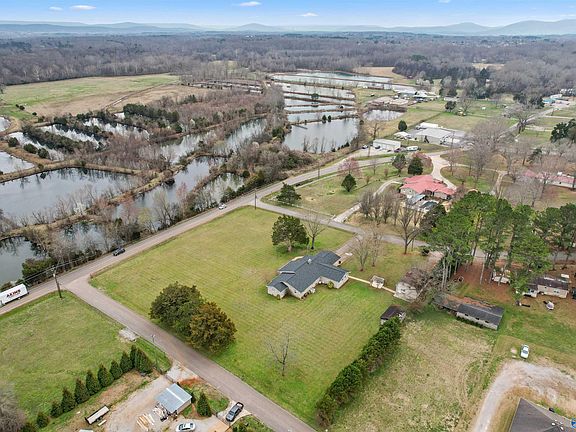 5th image of 7485 Moores Mill Rd