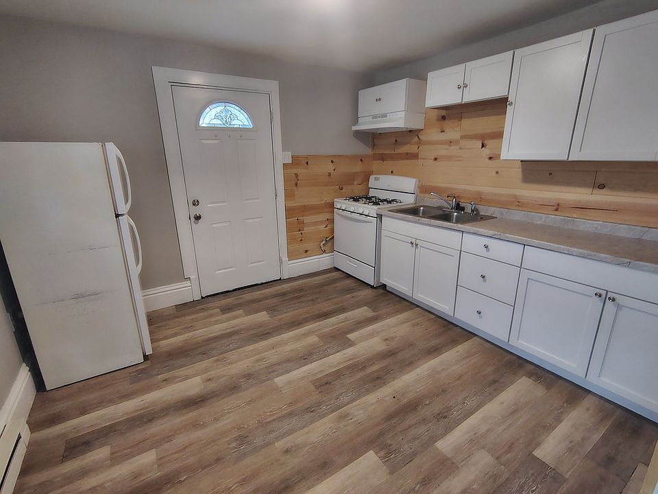 1st image of 1116 Blackhawk Blvd #4
