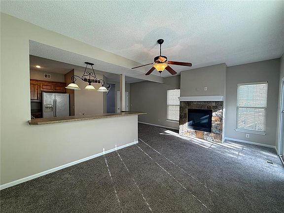 5th image of 7819 W 158th Ct