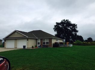514 Chapin Dr APT A, Clinton, MO 64735