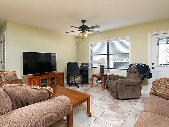 2nd image of 20145 Midway Blvd