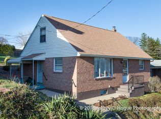 2319 Fairview St, Reading, PA