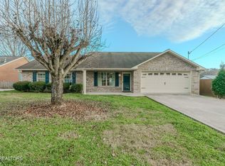 6622 Carina Ln, Corryton, TN 37721