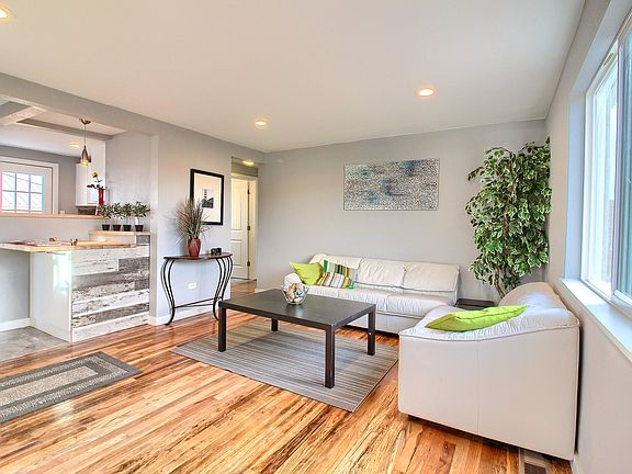 5th image of 278 S Lowell Blvd