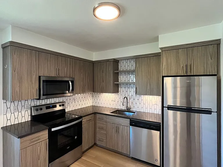 The Bozeman by Star Metro — Photo 35