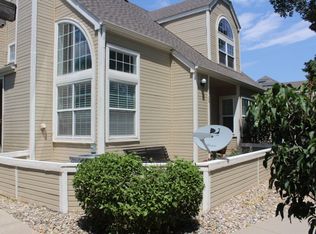5702 W Atlantic Pl, Lakewood, CO 80227