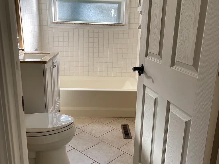 14 Holiday Dr — Photo 9