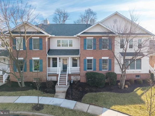 427 Vineyard Ln, Downingtown, PA 19335