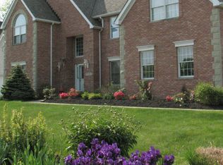 17757 Potomac Dr, Strongsville, OH