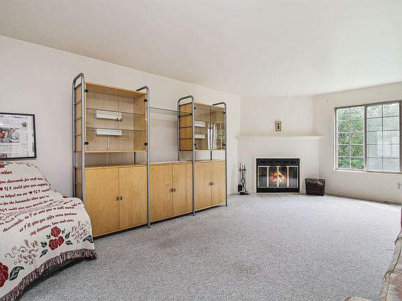 5th image of 503 Covington Pl