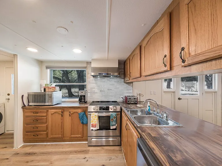 1255 Songbird Dr — Photo 10