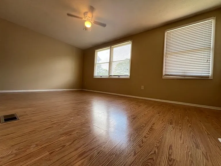 3728 Meadow Rue Ln — Photo 17