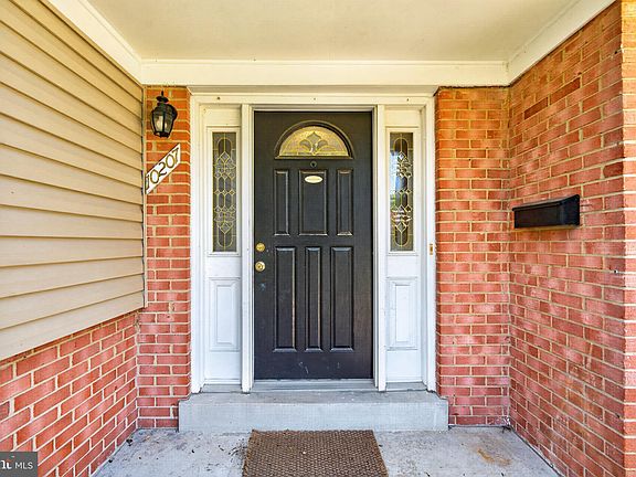 2nd image of 10207 Antietam Ave