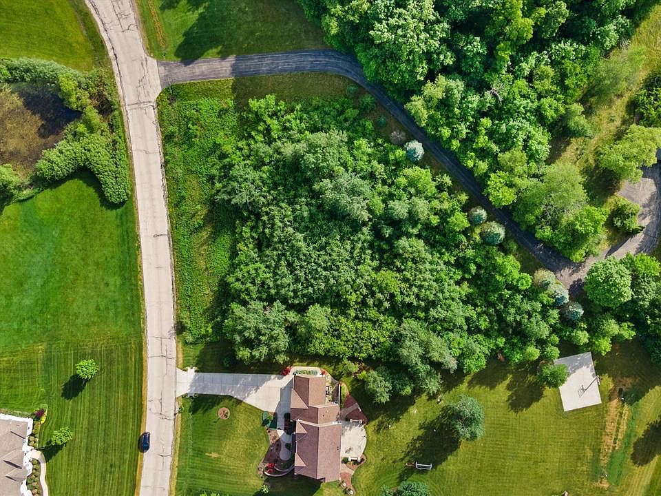 1st image of S63W22755 GARRETT DRIVE