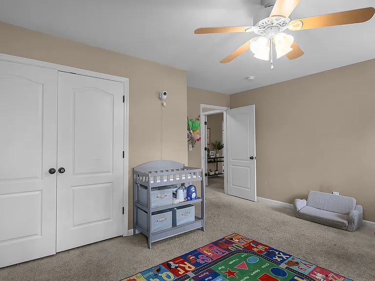 113 Greystone Dr — Photo 38