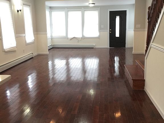3rd image of 93-23 213th St