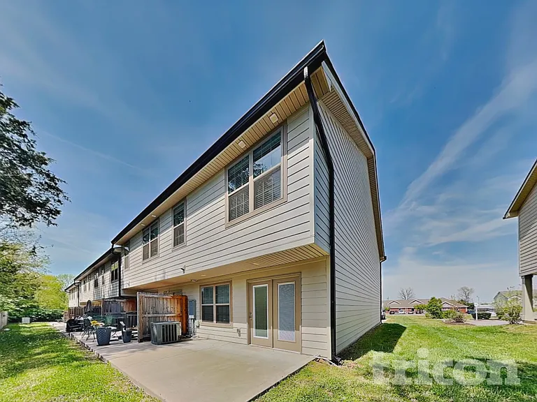 220 Signature Pl — Photo 17