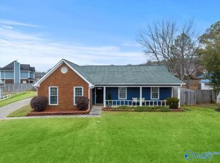 2520 Weatherstone Rd SE, Huntsville, AL 35803