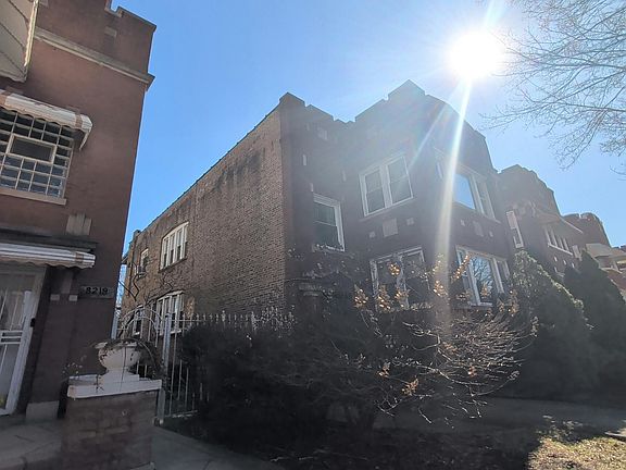 3rd image of 8223 S Green St