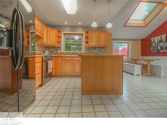 5th image of 9209 Looking Glass Brook Dr