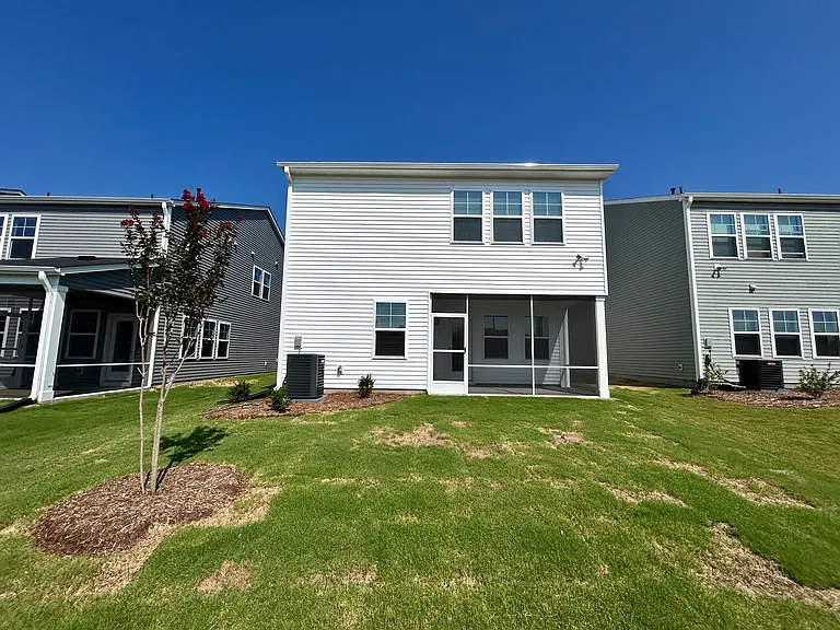 709 Painted Daisy Ln — Photo 34