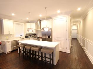 1908 W Belmont Ave #1, Chicago, IL 60657