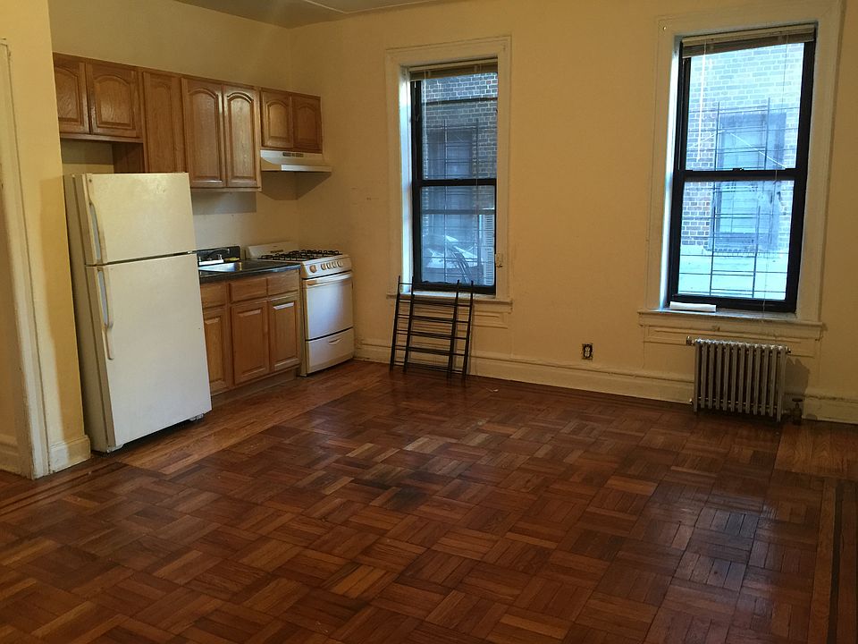 2nd image of 3613 Avenue D APT 4D