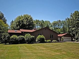 1931 Turk Hill Rd, Fairport, NY 14450