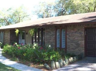 826 Oak Ln, Fernandina Beach, FL 32034