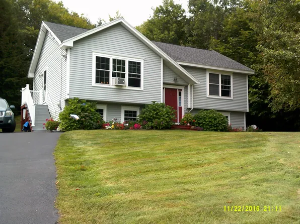 50 Hillside Drive, New Gloucester, ME 04260