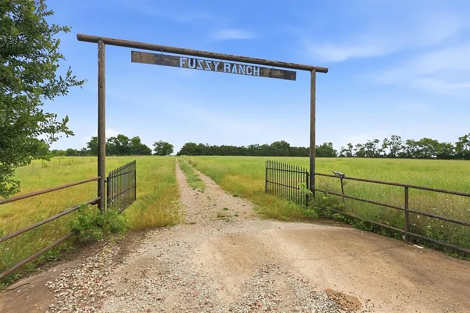 4196 Longneck Rd