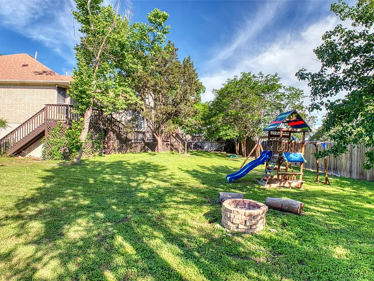 7201 Breezy Pass Cv — Photo 18