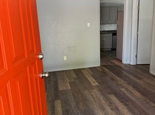 6900 Guadalupe St #B, Austin, TX 78752