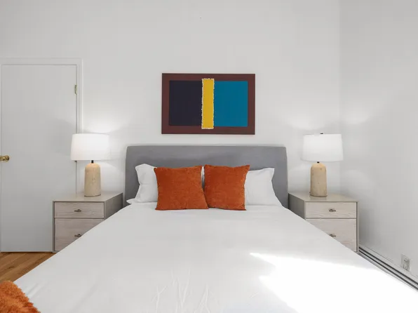 211 Front Street image 8 of 22