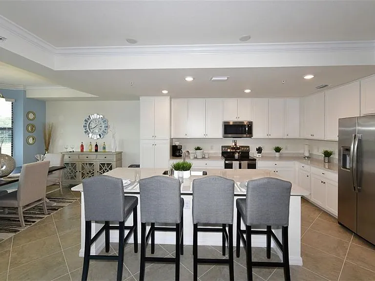 17520 Gawthrop Dr #203 — Photo 13