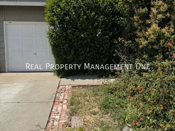 3818 Harbor St, Pittsburg, CA 94565