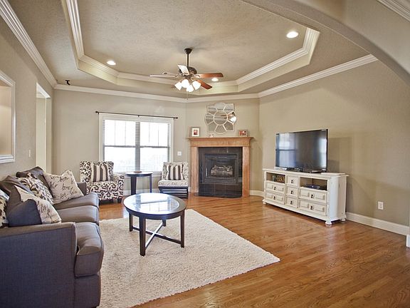 3rd image of 6506 W Hearth Falls Dr