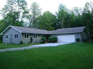 3570 E Hurley Rd, Midland, MI 48642