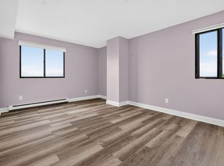 2353 Massachusetts Ave APT 51, Cambridge, MA 02140
