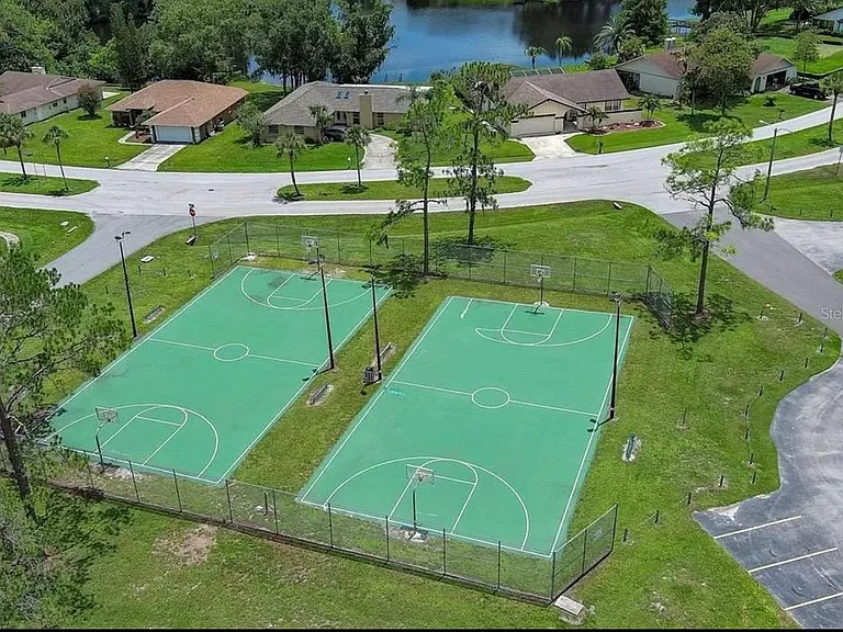 4414 Venice Dr — Photo 33