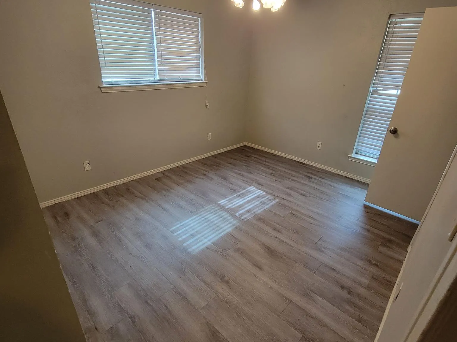 1314 Hanna Cir — Photo 4