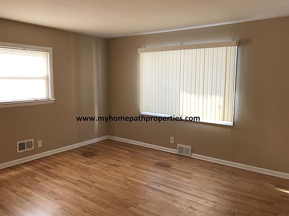 3rd image of 4568 N 49th St